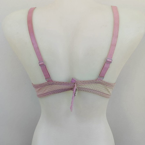 Donnas vintage underwear size 34/75B like new, soft pink