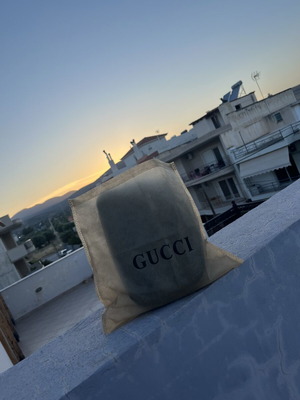 Gucci ανδρικό τσαντάκι καινούργιο, μαύρο και κόκκινο