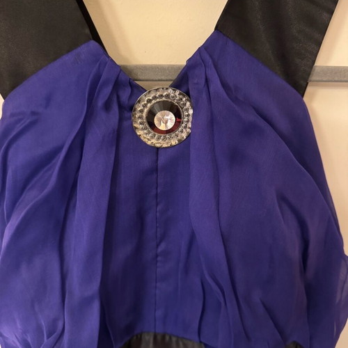 Smaili’s official dress like new, long blue with black details