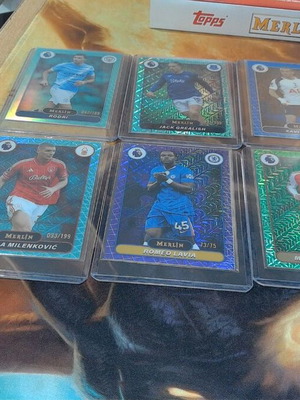 Карти 2025-26 Topps Merlin Premier League футболни като нови