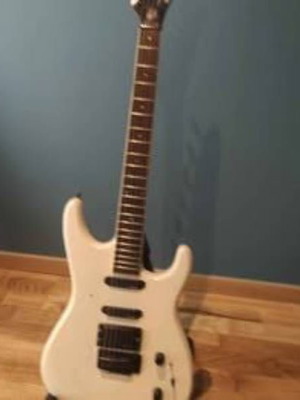Aria Pro II XR Series Super Strat Style Vintage electric guitar used
