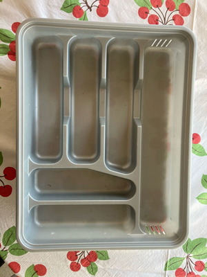 Cutlery tray 6 slots like new, gray