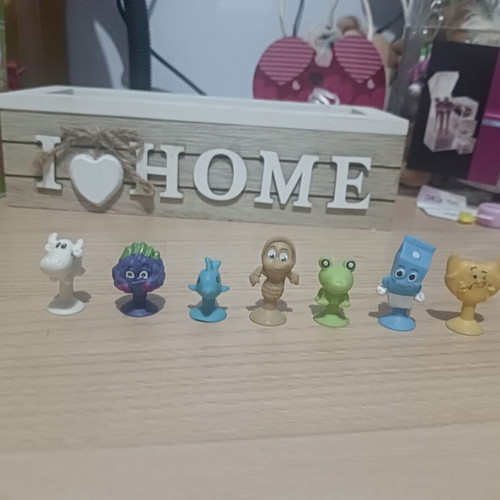 Stikeez figures used, animals and food miniatures set
