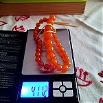  Κεχριμπαρι Βαλτικής σε ένα πολύ όμορφο κολιέ με ωραίο και ασφαλές κούμπωμα .Αγορασμενο από Ρωσια.Η τελευταία φωτογραφία από τεστ γνησιοτητας UV ακτινοβολίας.