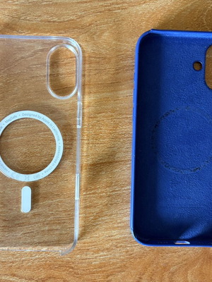 Θήκη iPhone 16 Plus μεταχειρισμένη, αυθεντικό σετ δύο