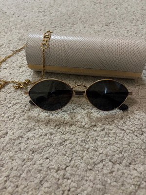 Jimmy Choo sunglasses like new, black with thin gold frame