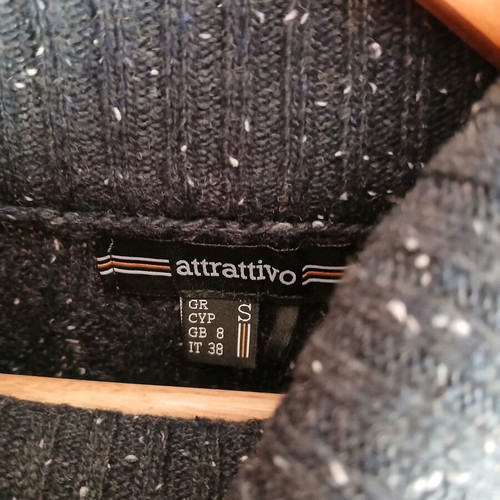 Attrattivo blue sweater like new, size S