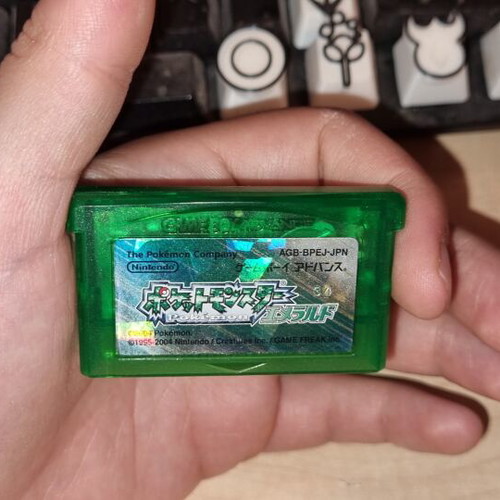 Pokemon Emerald Game Boy Advance cartridge like new, authentic Japan
