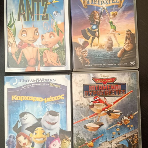 Children's movies DVD like new, pack of 30 dubbed