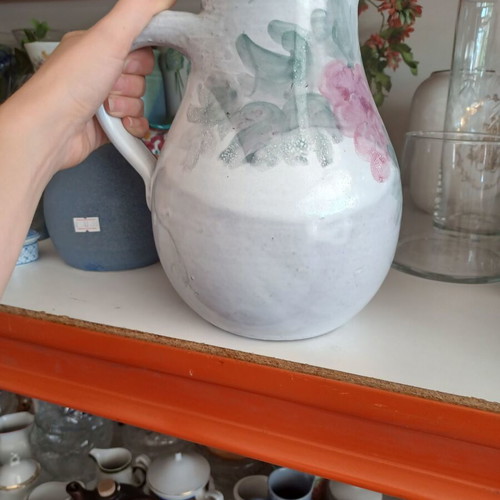 Large handpainted clay jug like new with beautiful designs