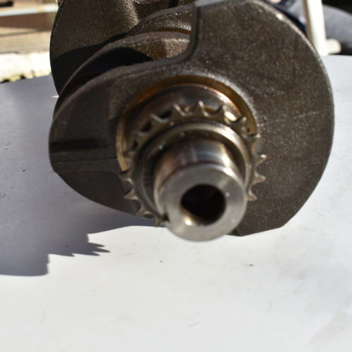 Crankshaft VW Golf 4 1.6 8V 101 HP used, genuine part