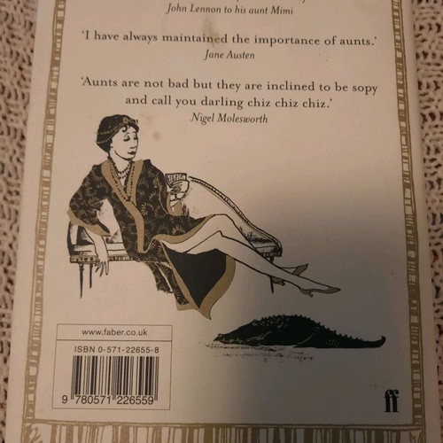 The Complete Book of Aunts hardcover like new