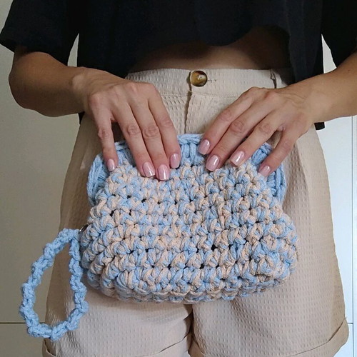 Handmade Crochet Clasp Bag Beige and Turquoise