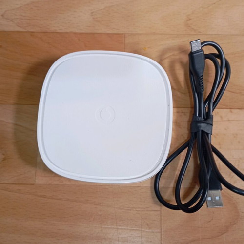 Vodafone WiFi router like new with SIM card port