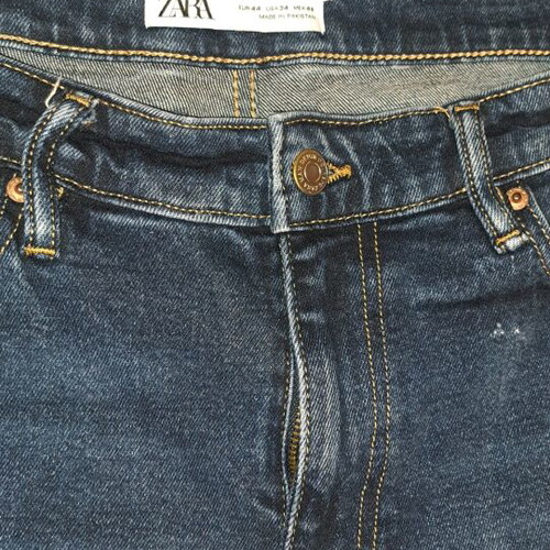 Zara denim bermuda shorts dark blue like new, size 44