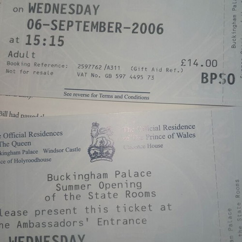 Buckingham Palace souvenir book and tickets like new