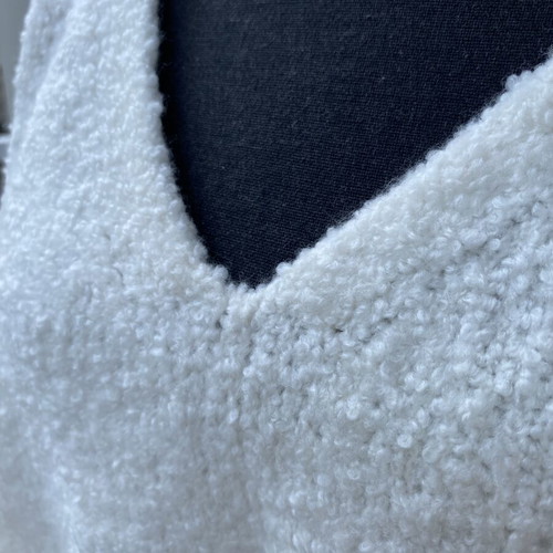 Hugo Boss white sweater new, size XL