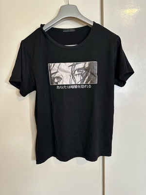 T shirt black with light fabric, size S