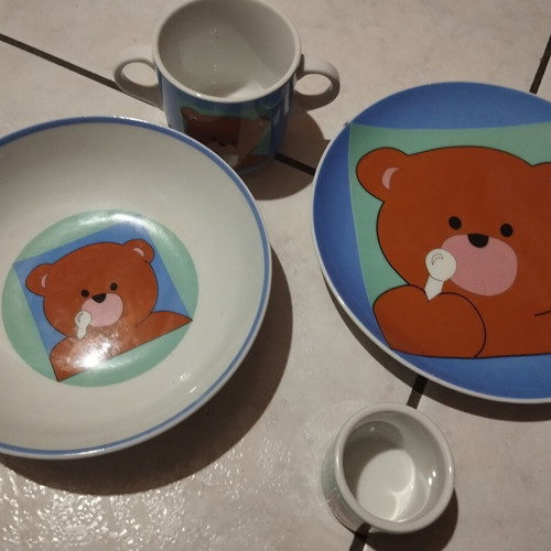 Ionia children's dinner set used