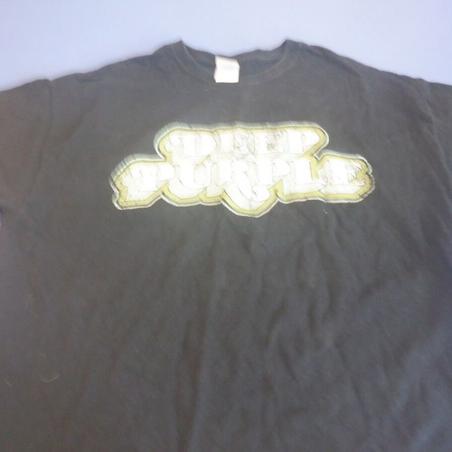 Authentic Deep Purple T-shirt size XL black used in excellent condition