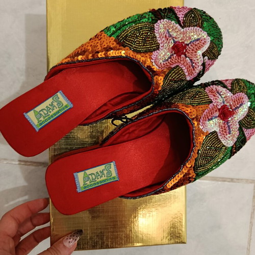 Adam's Shoes slippers new, size 39, colorful vintage design