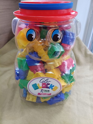 X-Trem Color Blocks construction toy used, 100+ pieces