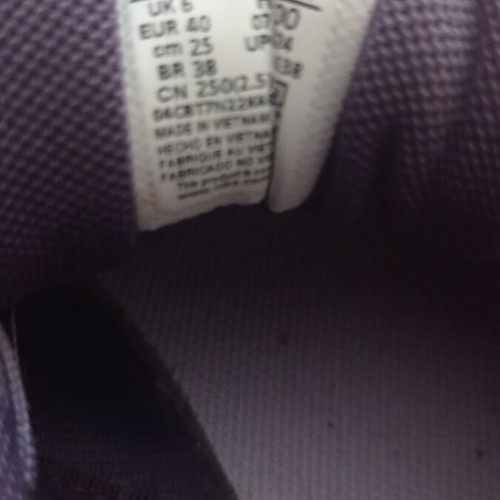 Nike athletic shoes size 40