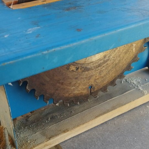 Melamine Cutter used with larger cutting disc