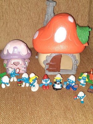 Smurfs Village vintage collectible figures used