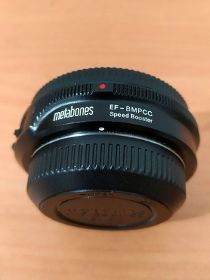 Metabones Speed Booster 0.58x adapter for Canon EF lenses