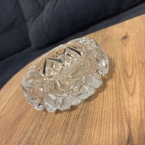 Crystal decorative ashtray