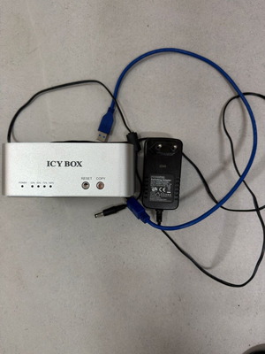 RaidSonic Icy Box IB-120CL-U3 Docking and Cloning Station USB 3.0 like new