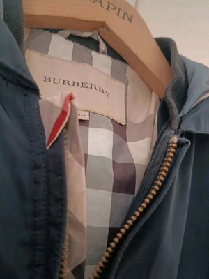 Burberry kids thin jacket 4Y 104cm dark blue, like new