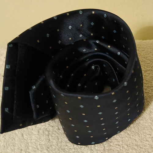 Juliano Beneti men's tie blue patterned, new, 100% polyester