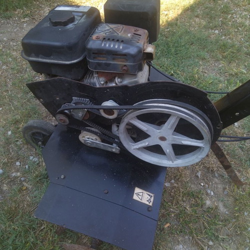 Petrol Tiller like new with small electric tiller gift