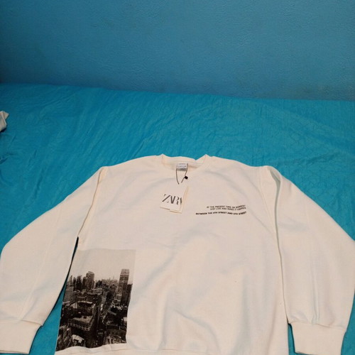 Zara white sweatshirt for 13-14 years old, new
