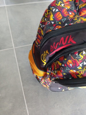 Must school backpack with wheels used, polyester