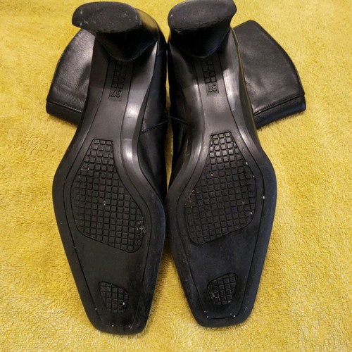 Boots used size 37 Made in Italia black with 5cm heel genuine leather