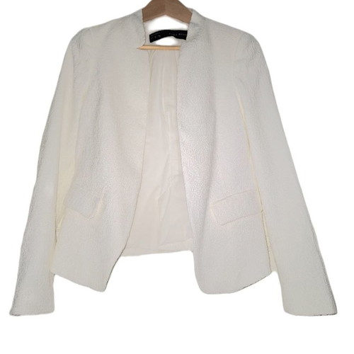 Zara women's blazer white.