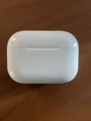 Θήκη Airpod Pro 2nd generation σαν καινούργιο