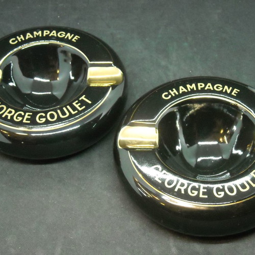 Pair of used promotional ashtrays "Champange George Goulet" porcelain