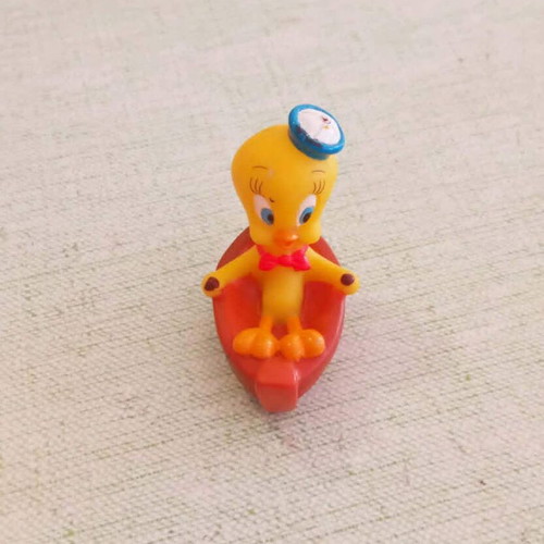 Tweety Bird in Boat Bullyland 2000 Looney Tunes collectible figure