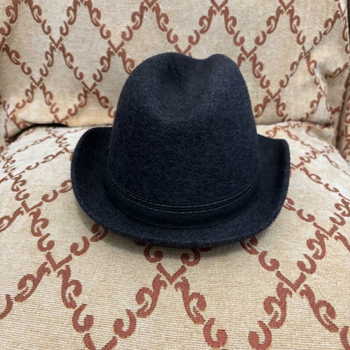 Men's wool hat for winter Large like new