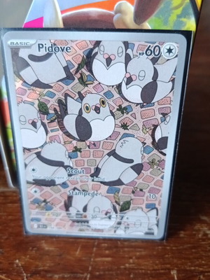 Throh 128/086 Black Bolt Pokemon Card like new