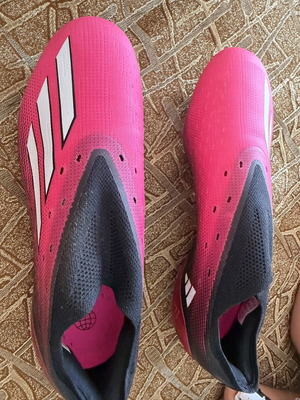 Adidas football shoes size 43.5 like new, black and pink