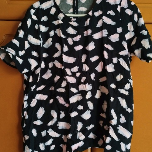 Selected short-sleeve blouse like new, blue and pink, sizes S and M