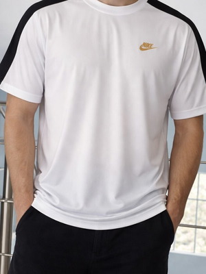 Ανδρική μπλούζα Nike large άσπρη σαν καινούργιο