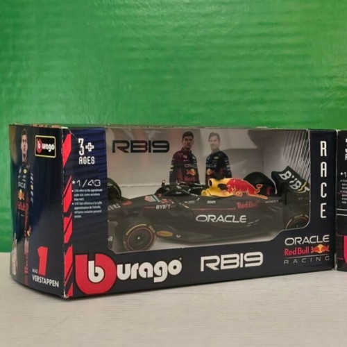 Red Bull Formula 1 RB19 diecast model car new