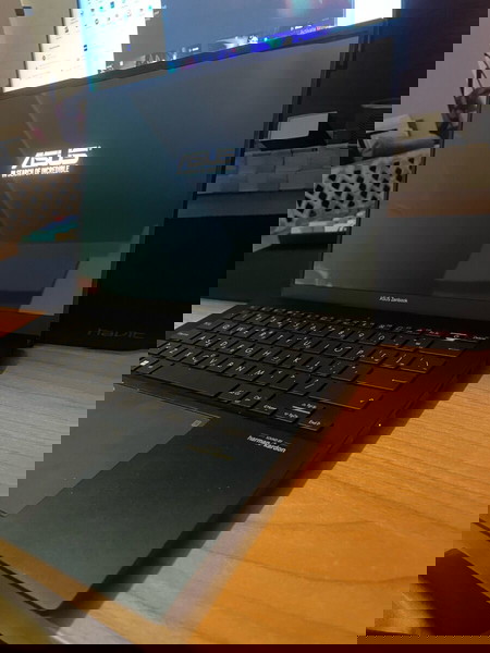 LAPTOP ASUS ZENBOOK 2023
