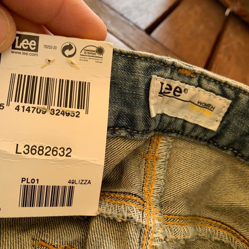 Lee and Rifle women's jeans like new, size M
